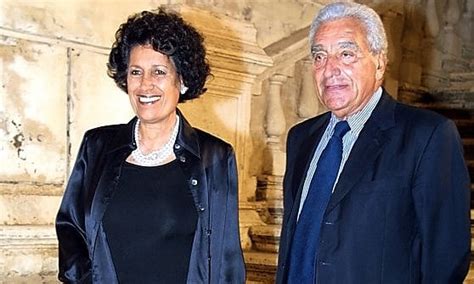 fondazione carla fendi roma|Morta Carla Fendi, pilastro dello storico marchio italiano e mecenate.